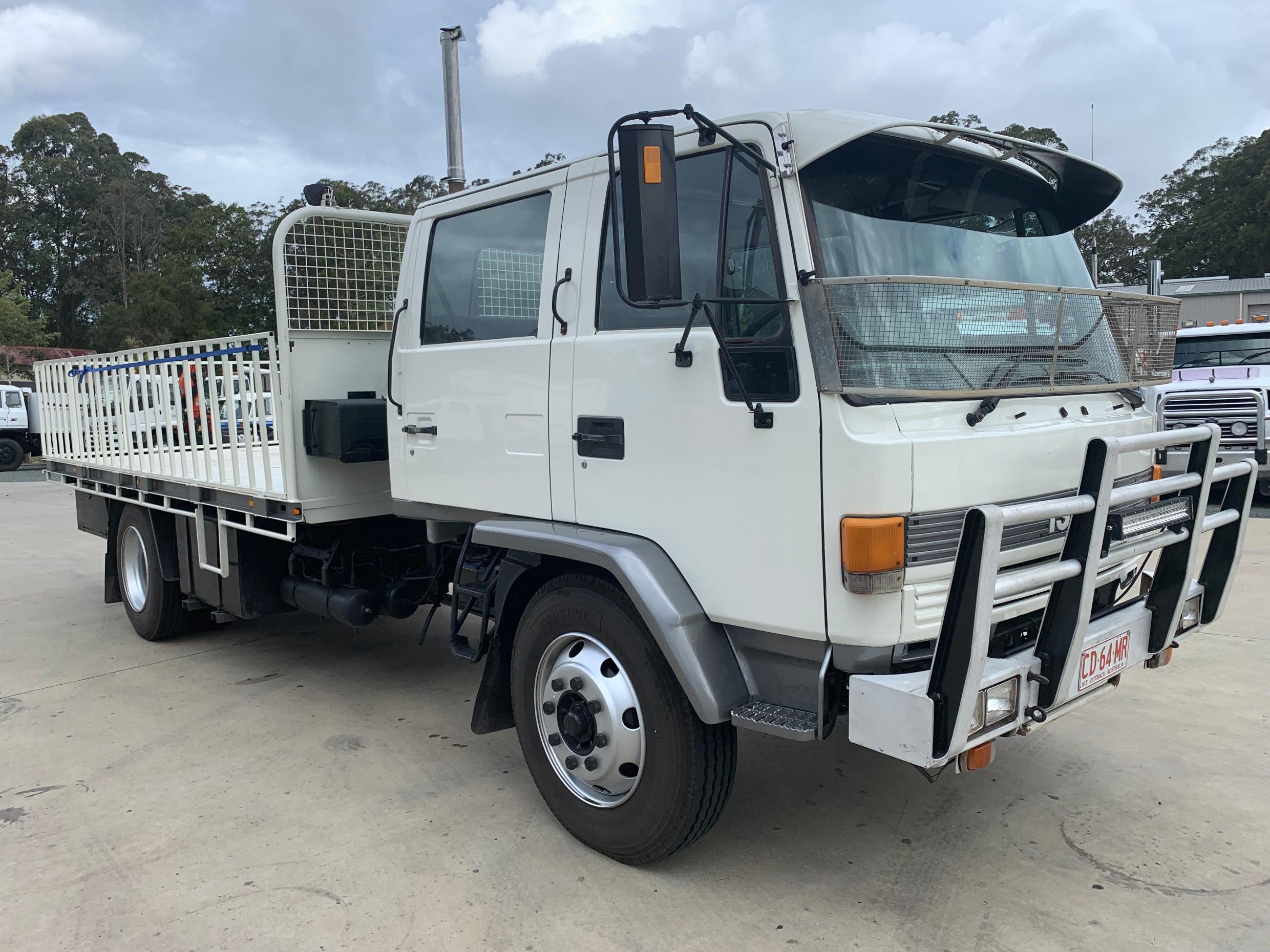 Download 1993 Isuzu Fsr750 Crew/dual Cab Truck - JTFD5077970 - JUST TRUCKS