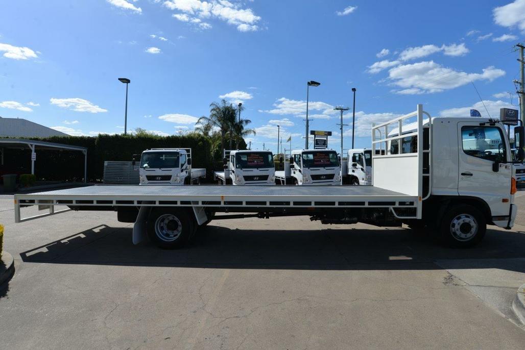 2014 Hino Fe 500 Manual Traytop - JCFD5100549 - JUST TRUCKS